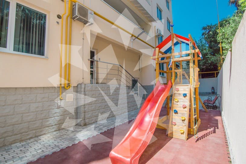 slide-3