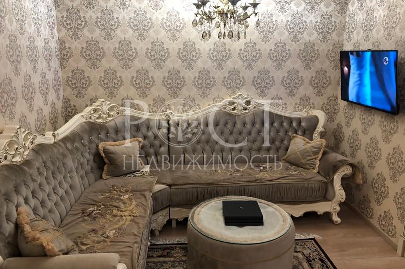 3 комн. квартира, 61 м², 3/4 эт.