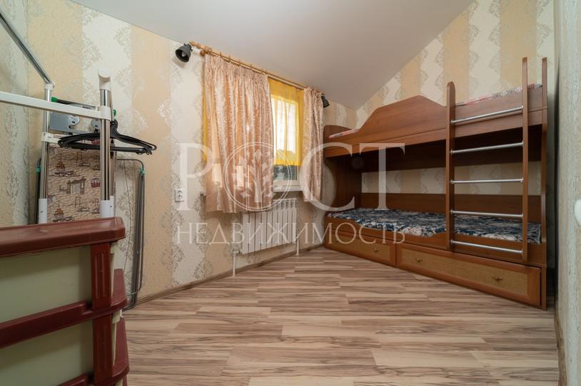 2 комн. квартира, 30 м², 1/1 эт.