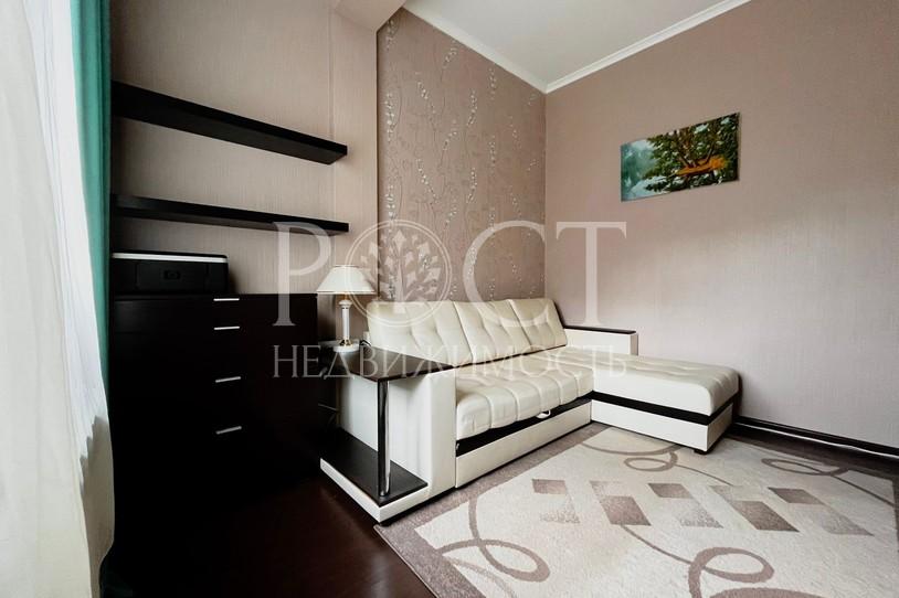 3 комн. квартира, 59 м², 6/5 эт.