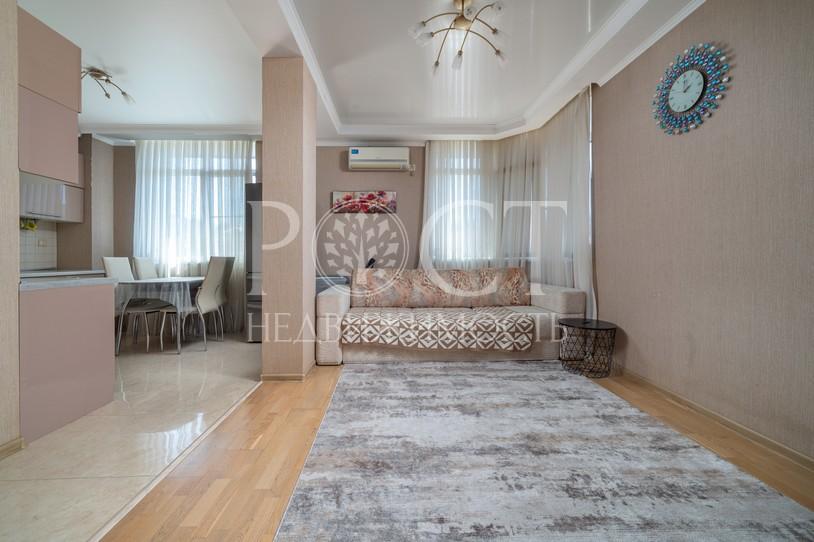 1 комн. квартира, 44 м², 10/8 эт.