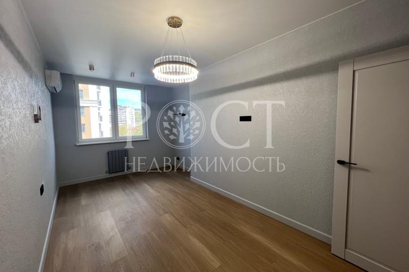 2 комн. квартира, 42 м², 19/6 эт.