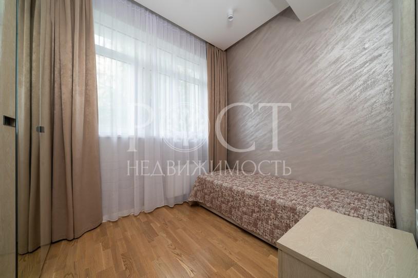 3 комн. квартира, 78.6 м², 13/3 эт.