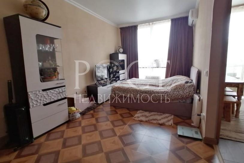 2 комн. квартира, 52.1 м², 4/4 эт.