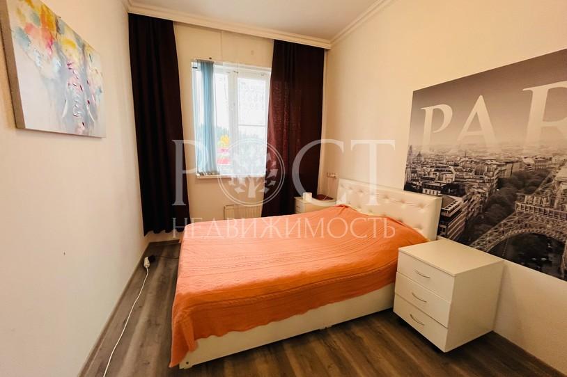 3 комн. квартира, 72.1 м², 19/7 эт.