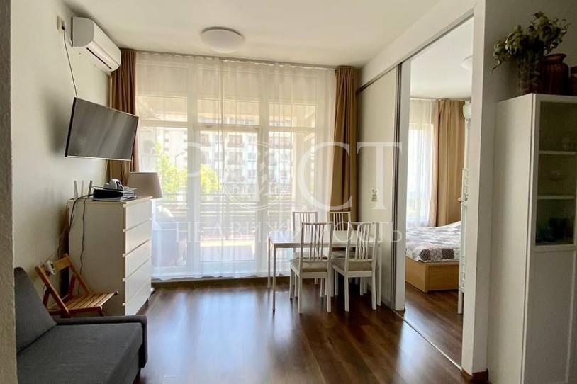 1 комн. квартира, 50 м², 2/5 эт.