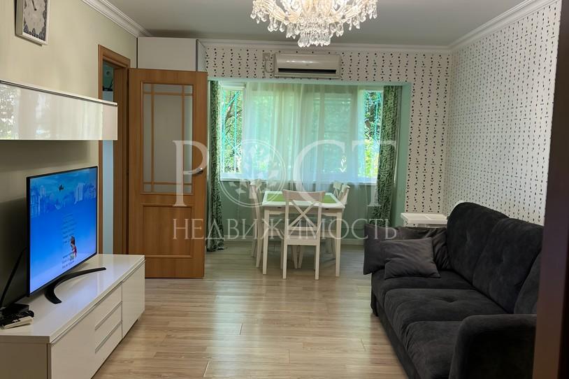 2 комн. квартира, 46.7 м², 1/5 эт.
