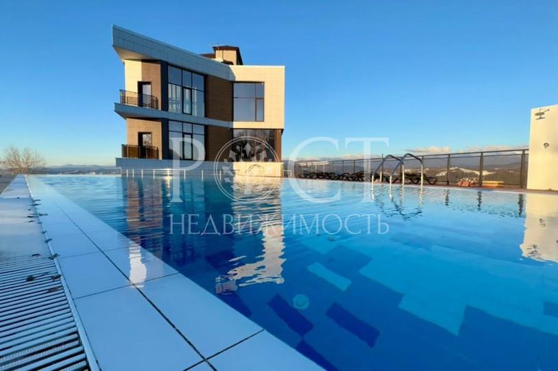 Студия комн. квартира, 57.4 м², 2/3 эт.