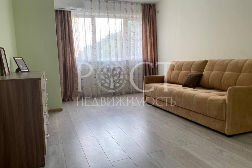 2 комн. квартира, 57 м², 2/16 эт.