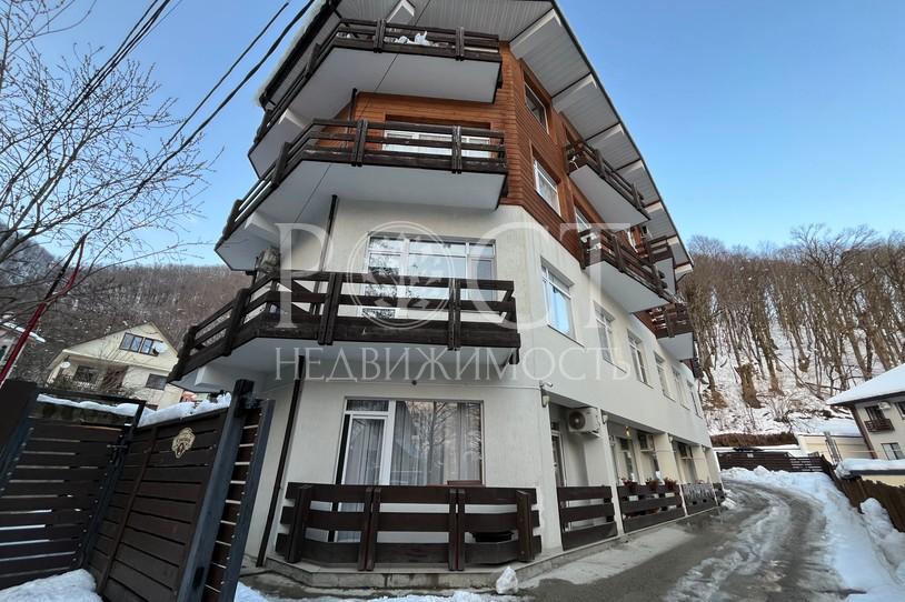 2 комн. квартира, 53.5 м², 1/4 эт.