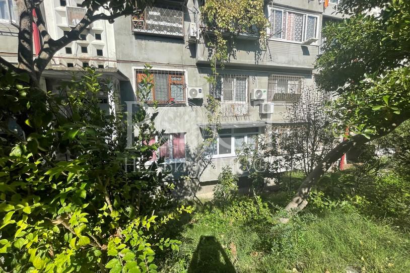 2 комн. квартира, 47 м², 1/5 эт.