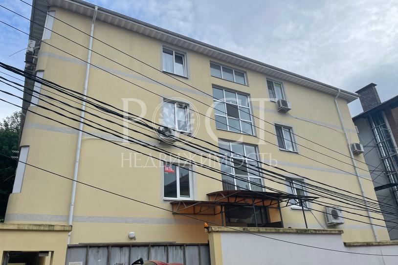3 комн. квартира, 60 м², 1/3 эт.