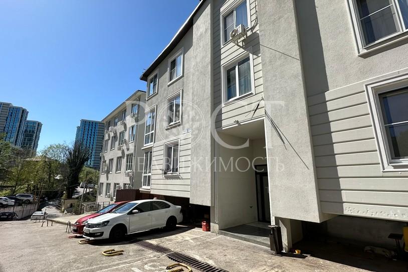 1 комн. квартира, 30.4 м², 2/5 эт.