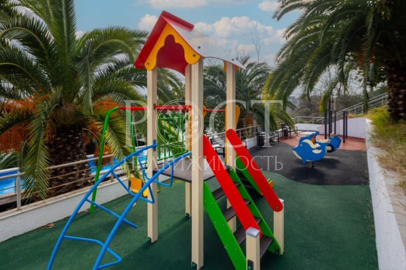 slide-4