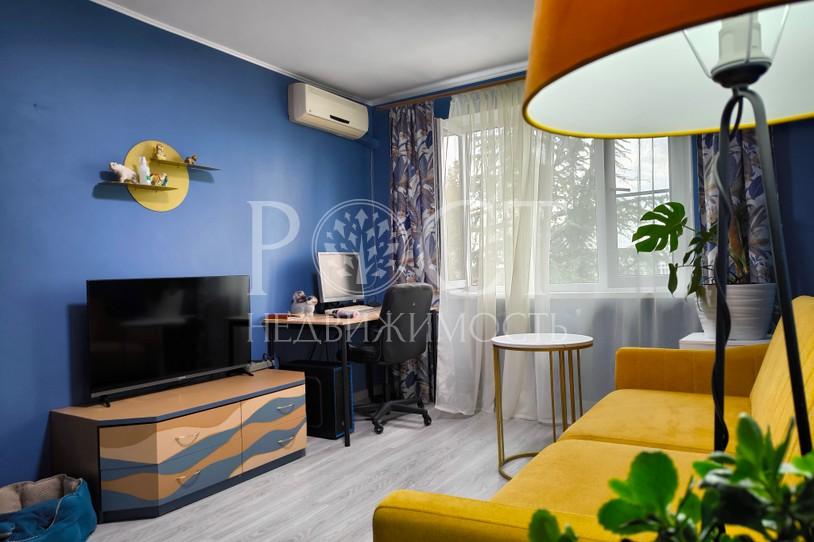 3 комн. квартира, 72 м², 5/5 эт.