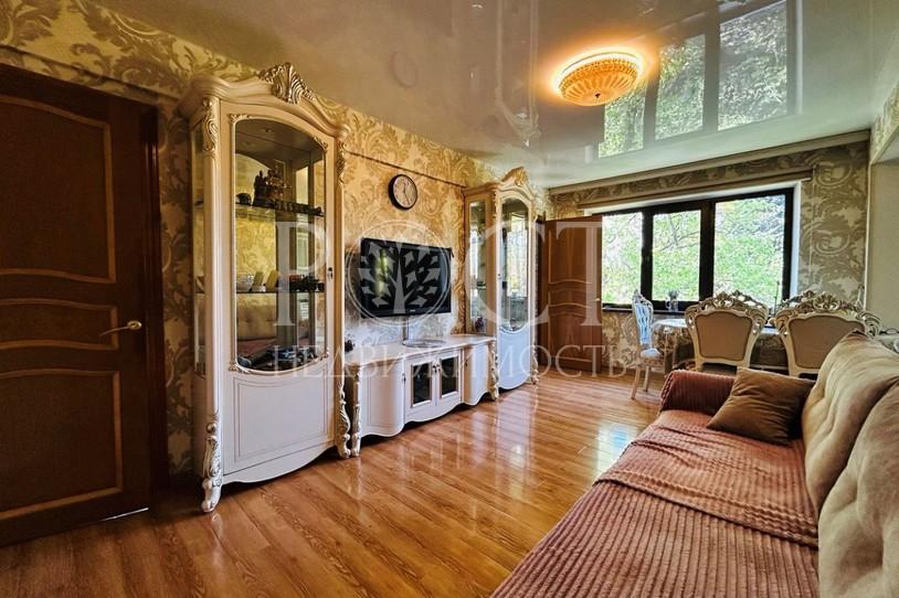 3 комн. квартира, 50 м², 5/5 эт.