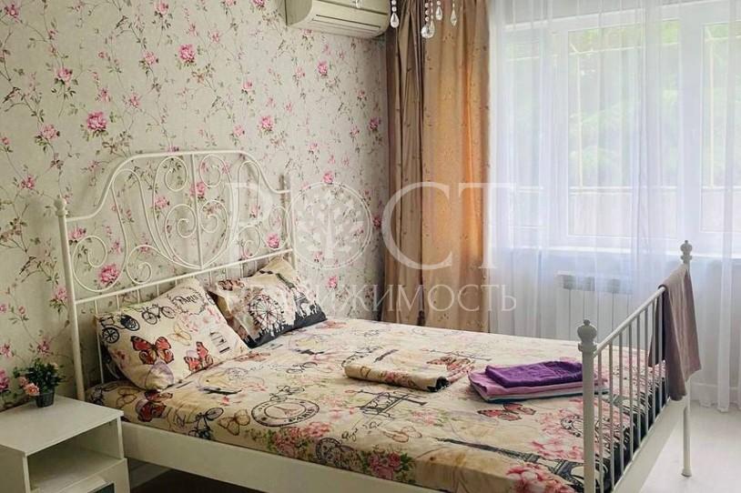 2 комн. квартира, 54 м², 4/5 эт.