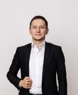 Эксперт