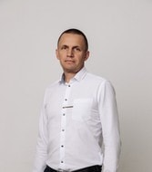 Эксперт