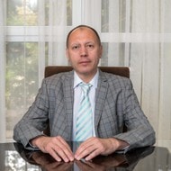 Эксперт