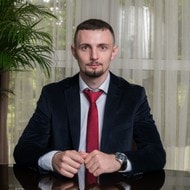 Эксперт