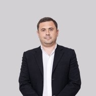 Эксперт